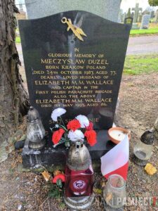 Cmentarz w Upper Largo Szkocja