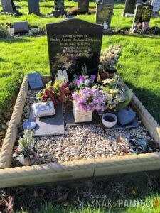 Cmentarz Scoonie Szkocja