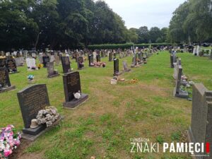 AM Anglia Doncaster Rose Hill Cemetery zdj