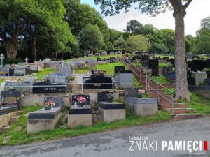 AM Anglia Halifax Stoney Royd Cemetery zdj