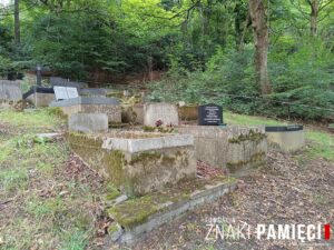 AM Anglia Halifax Stoney Royd Cemetery zdj